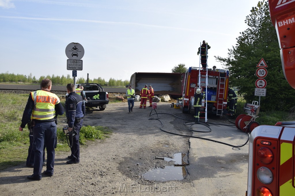 Schwerer VU LKW Zug Bergheim Kenten Koelnerstr P169.JPG - Miklos Laubert